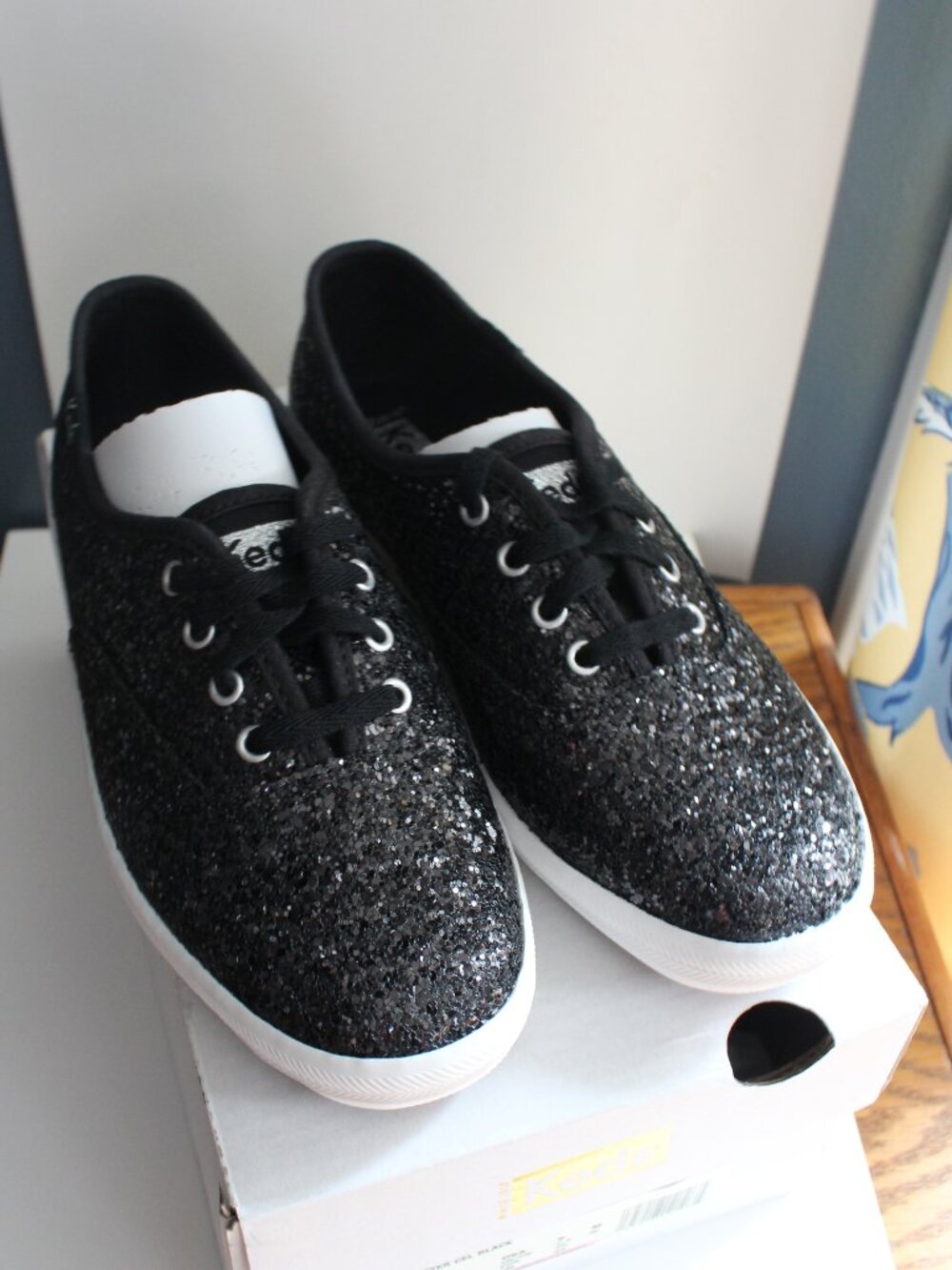 Keds Size 5 Champion Black Glitter